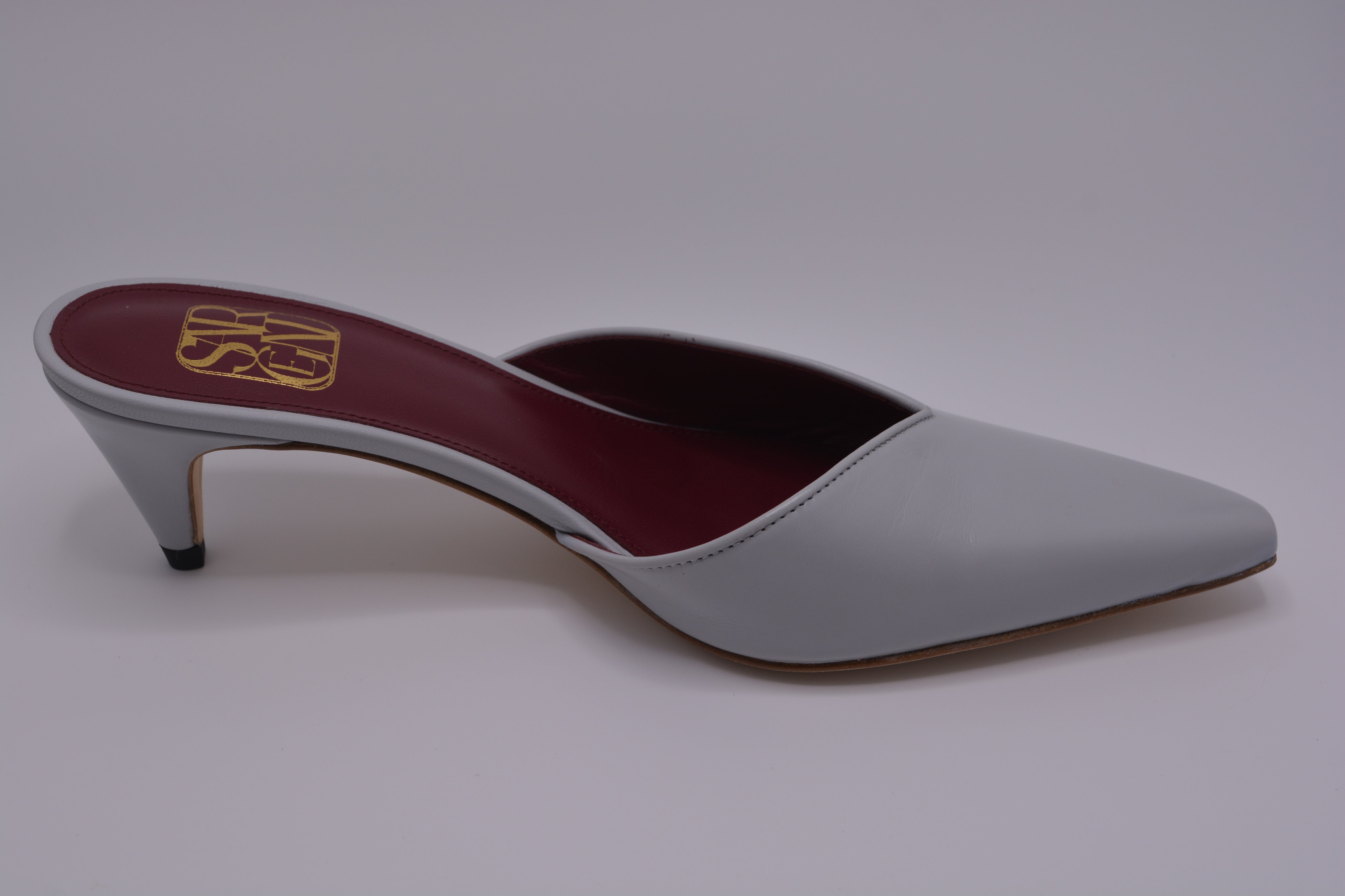 The Carol Kitten Heel-3